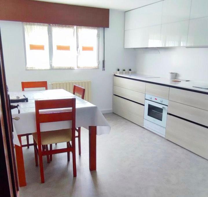 Acogedor Atico Cerca Del Mar By Bebalmy O Grove Exterior foto