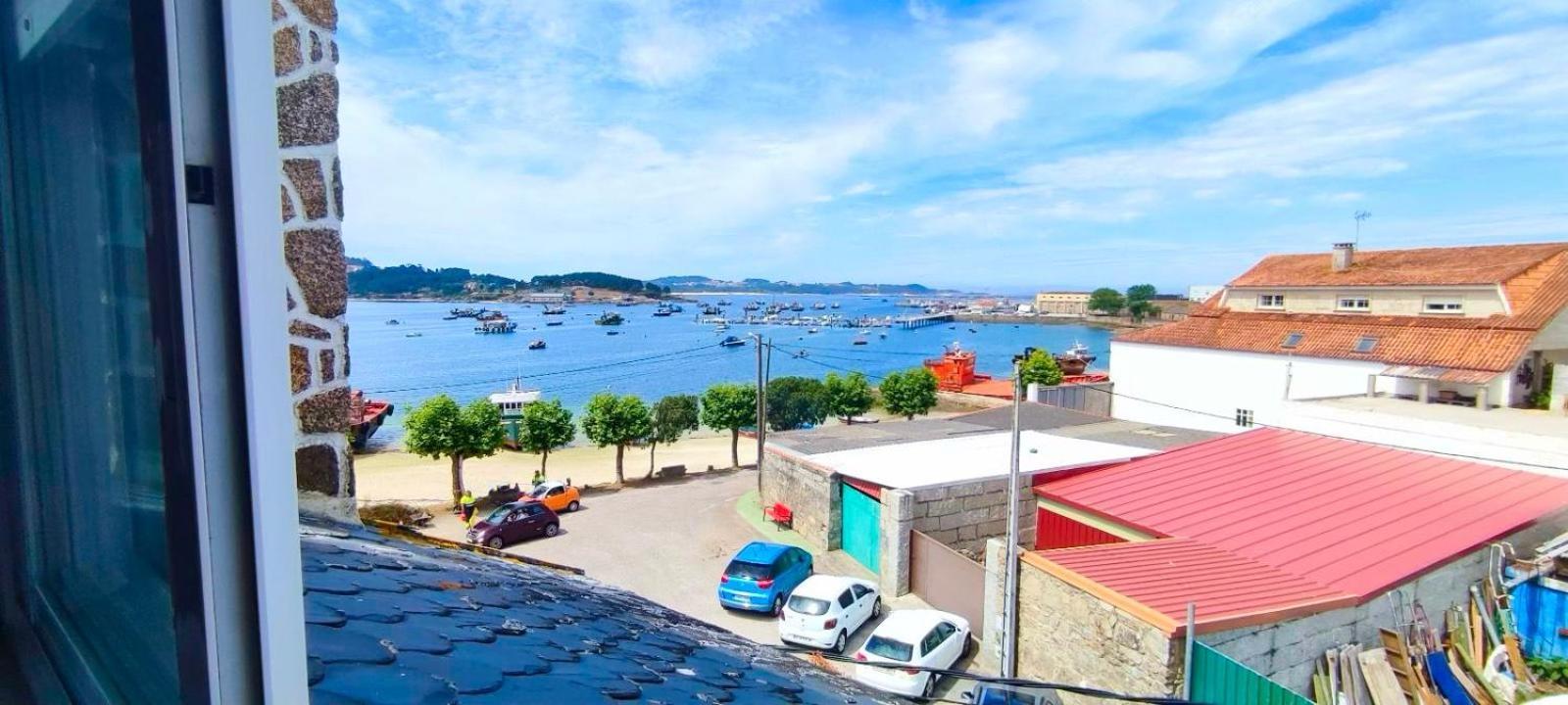 Acogedor Atico Cerca Del Mar By Bebalmy O Grove Exterior foto